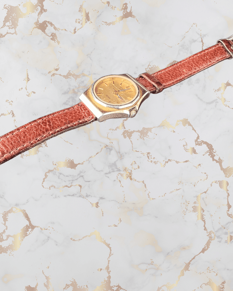 Gullfarget Seiko Dameklokke