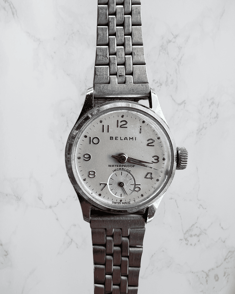 Sølvfarget Belami Dameklokke